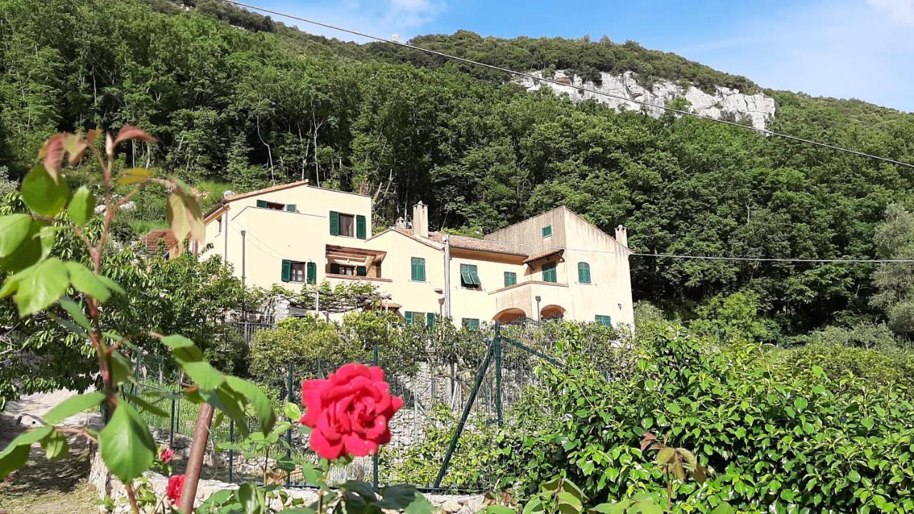 Agriturismo Alveare Finale Ligure Εξωτερικό φωτογραφία