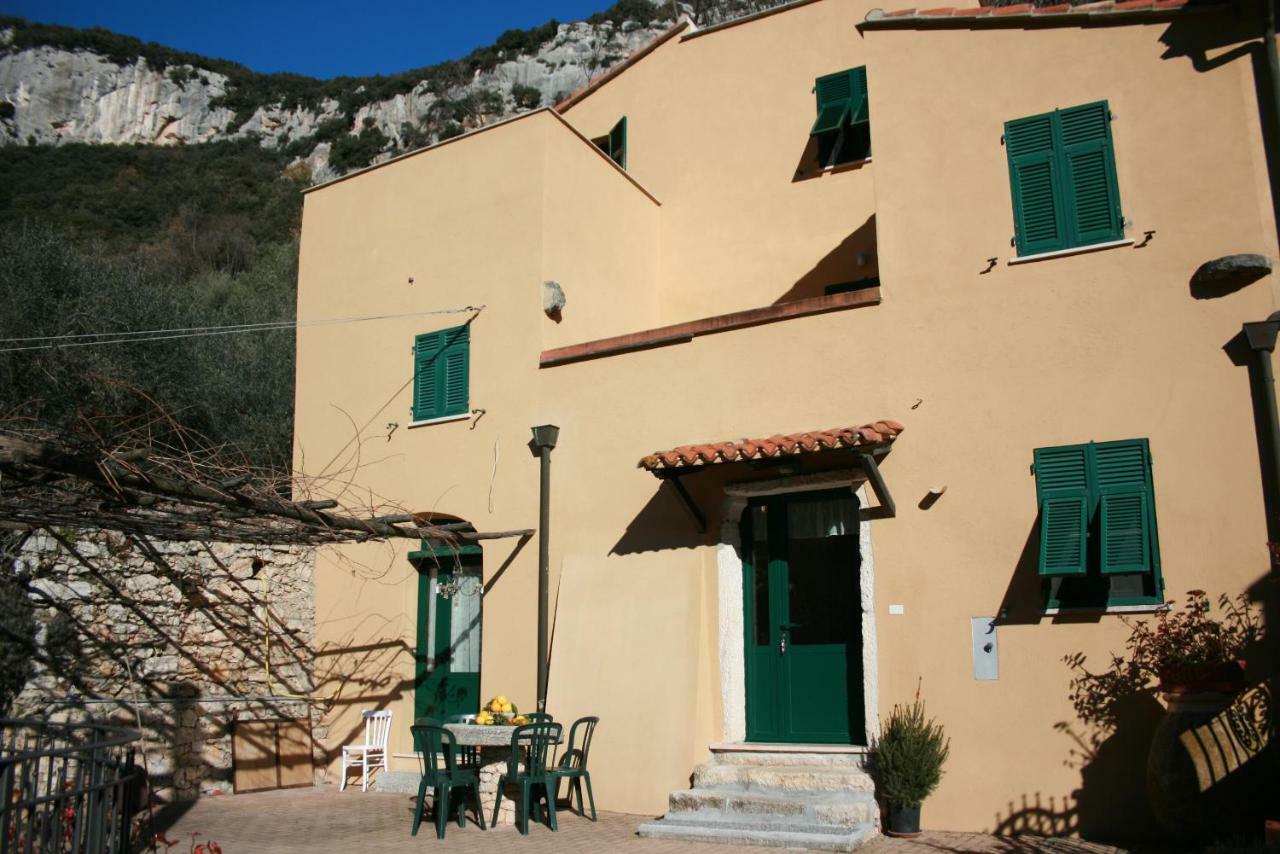 Agriturismo Alveare Finale Ligure Εξωτερικό φωτογραφία